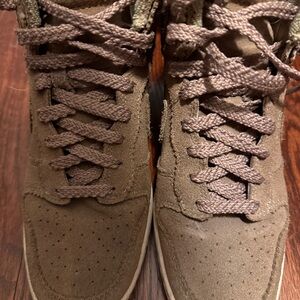 Nike Women's Brown Suede Platform Shoes Size UK 5 US 7.5 Beige / Nude